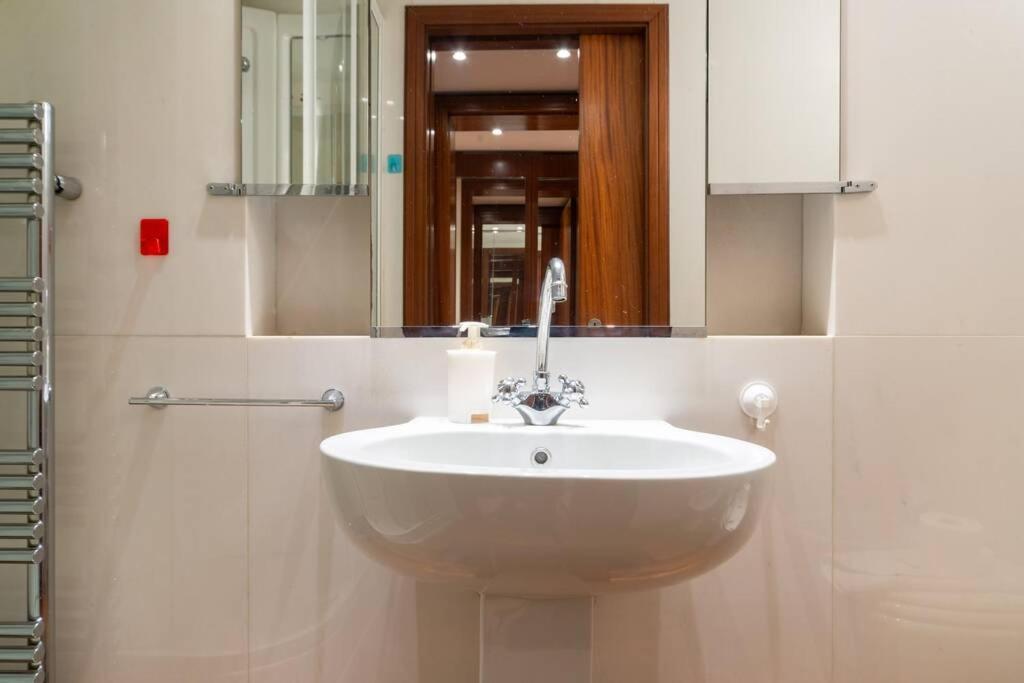 The Zen House Apartment เวนิส ภายนอก รูปภาพ